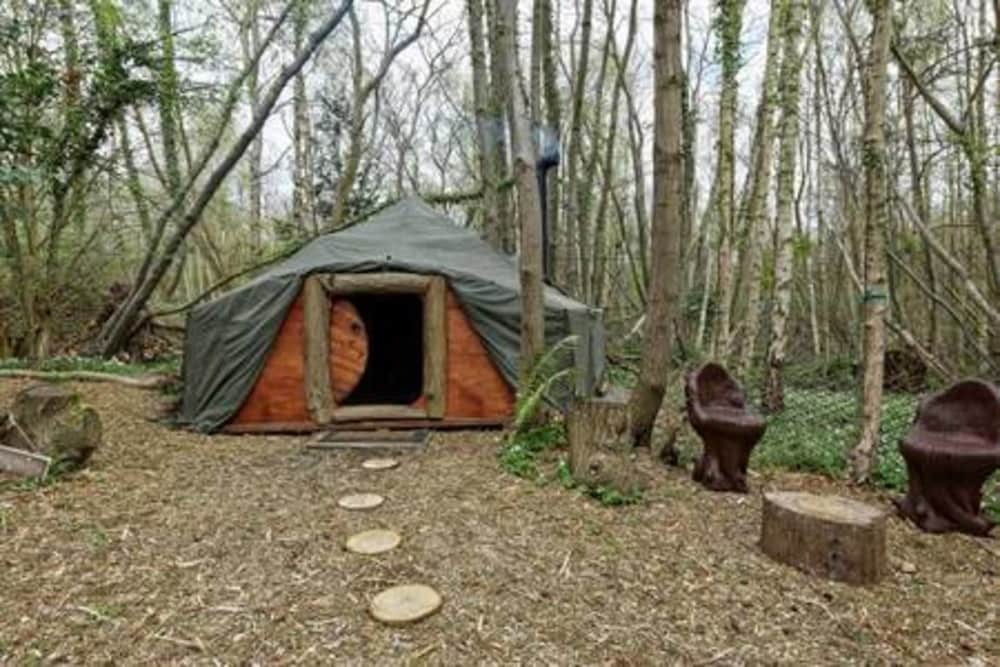 Hobbity Bell Tent House