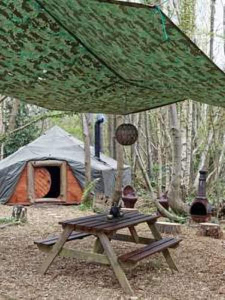 Hobbity Bell Tent House