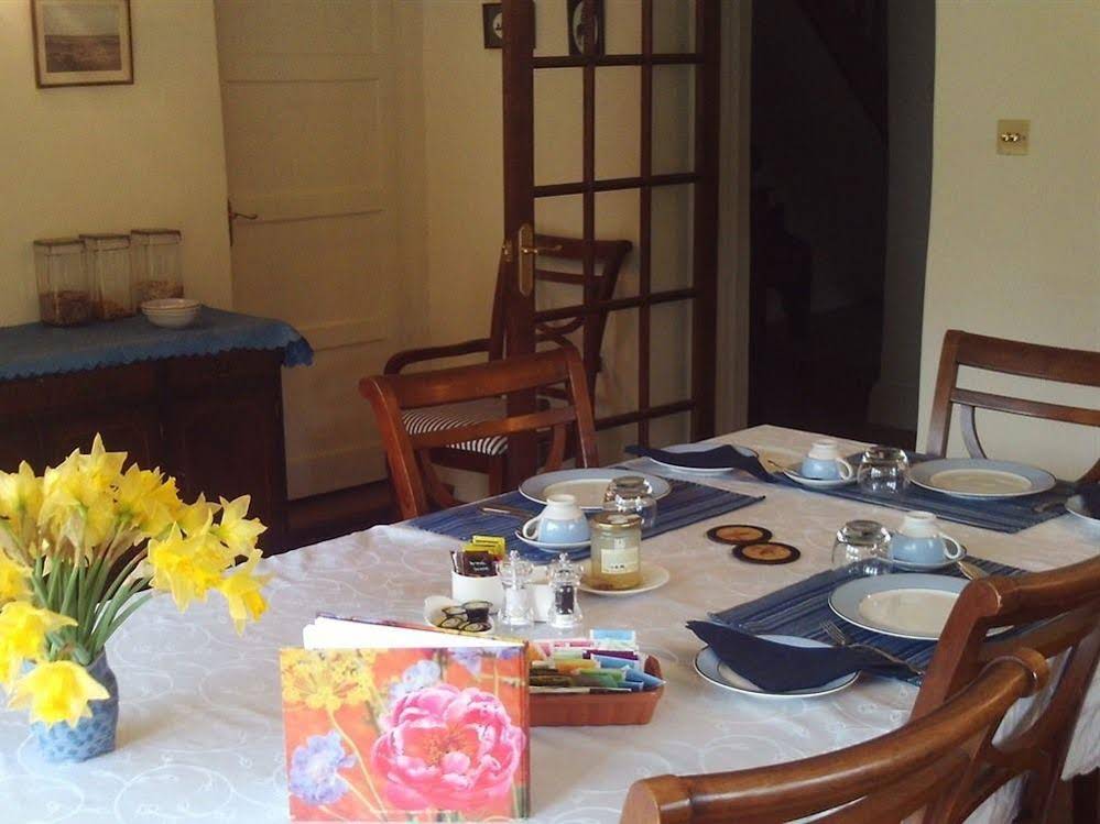 Pyle Guest House
