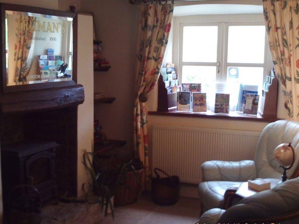 Pyle Guest House