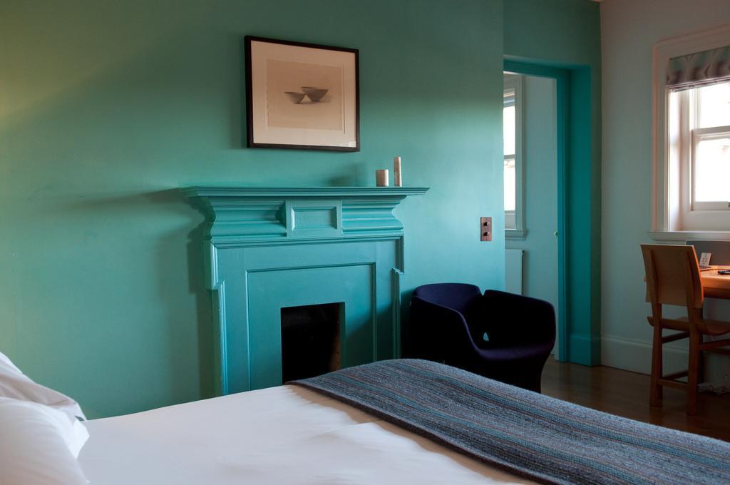 Cowley Manor