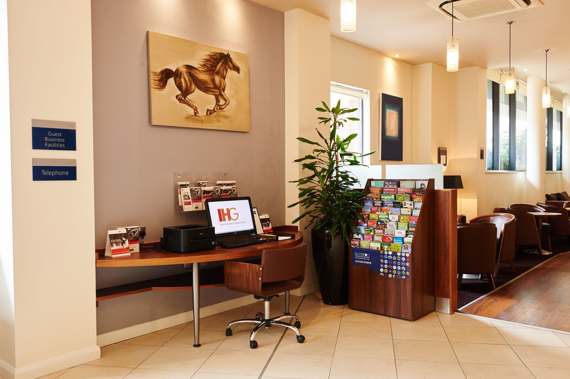 Holiday Inn Express Cheltenham Town Centre