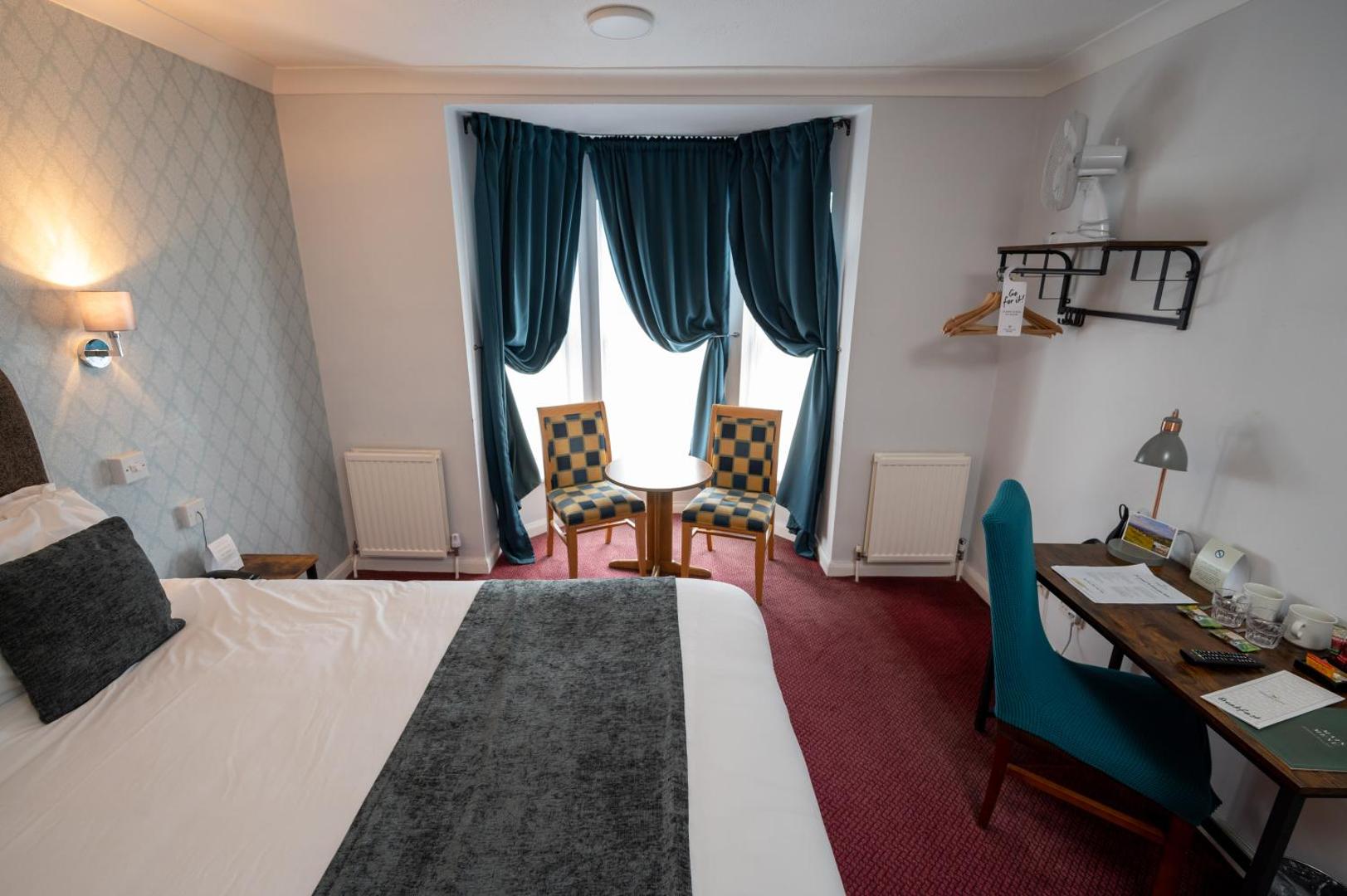 Rising Sun Hotel