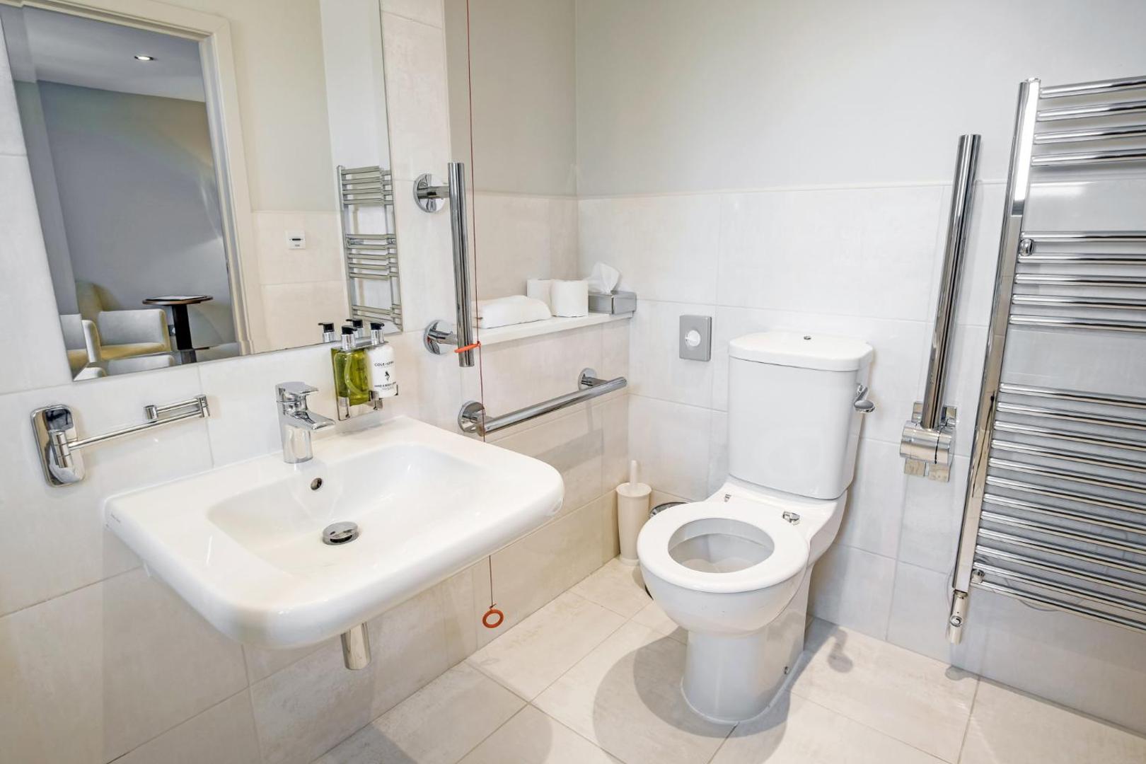 Cotswolds Hotel & Spa