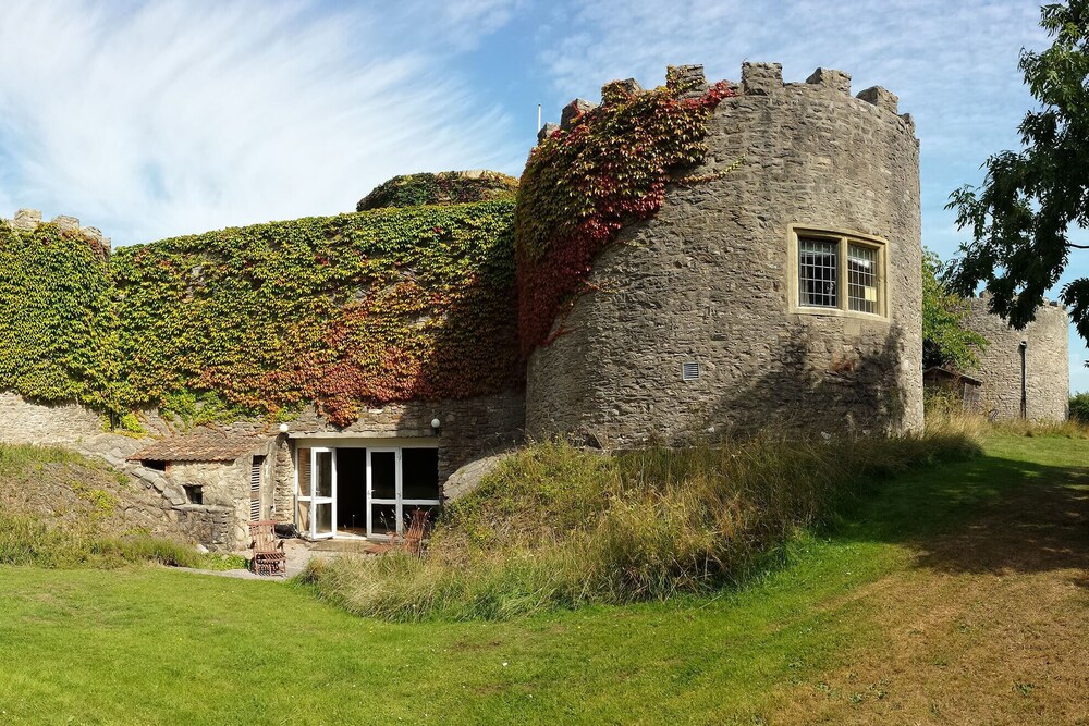 Walton Castle