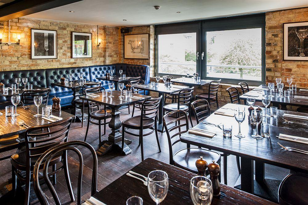 Marwell Hotel