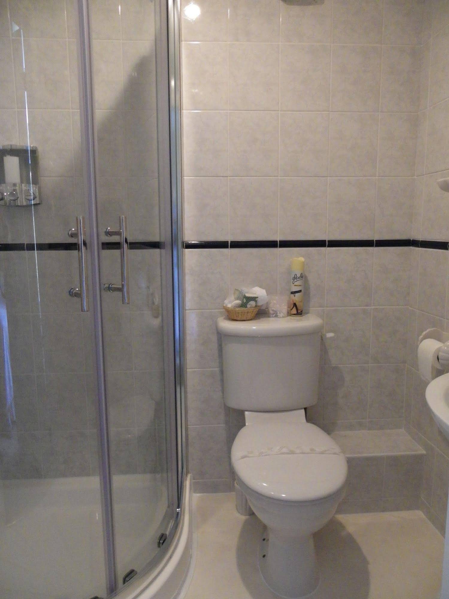 Maison Dieu Guest House