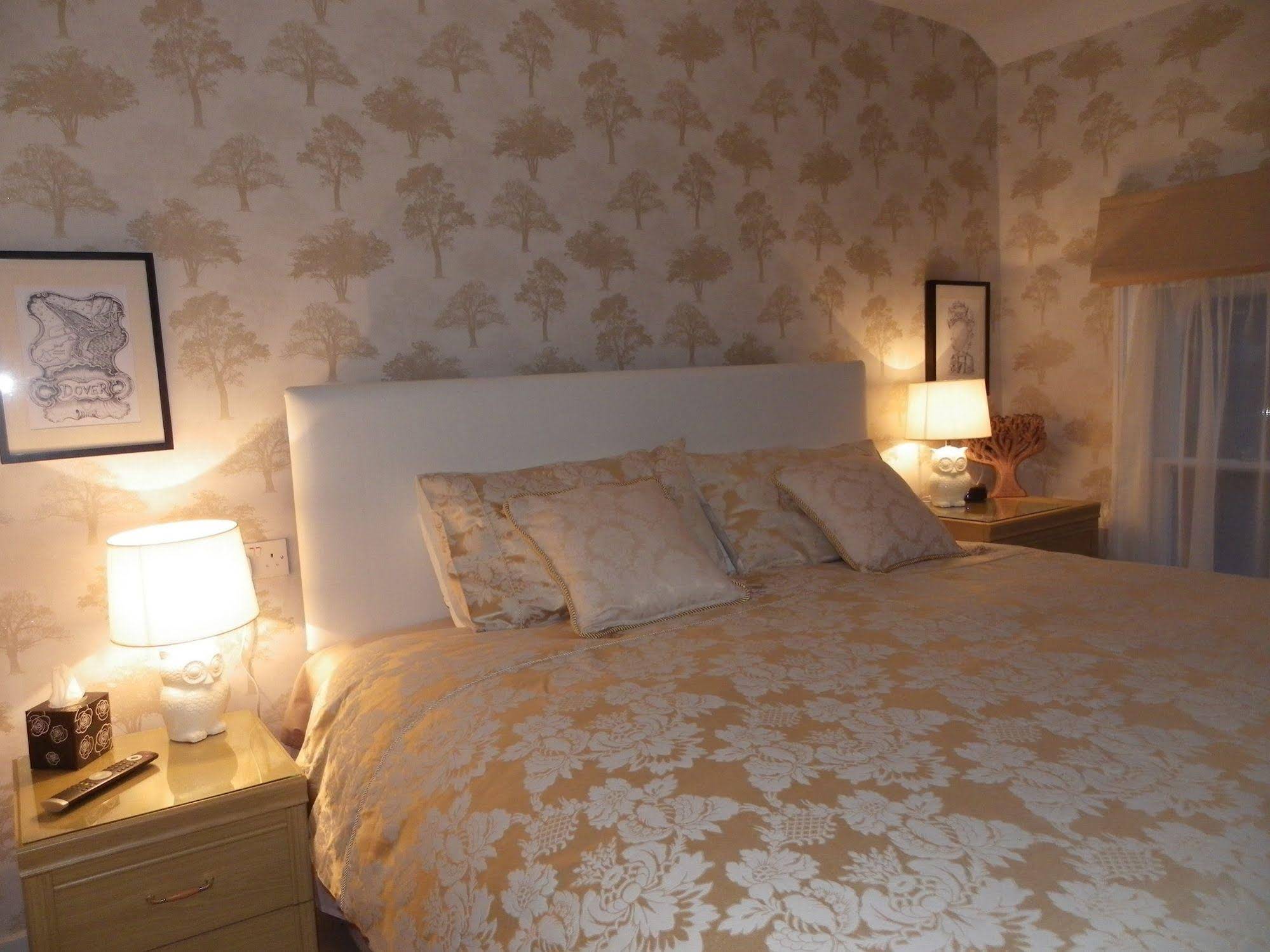 Maison Dieu Guest House