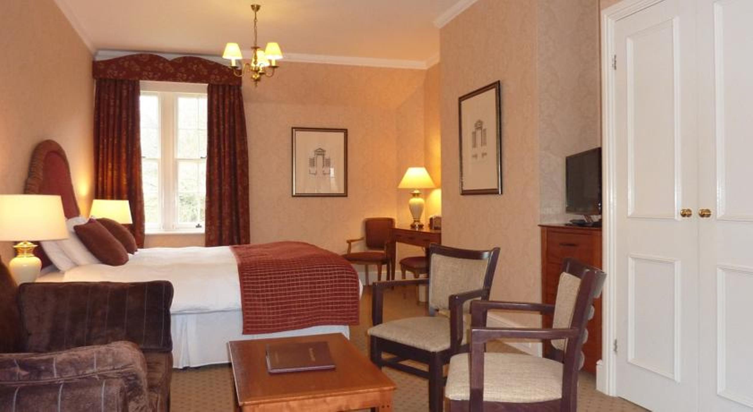 Dumbleton Hall Hotel
