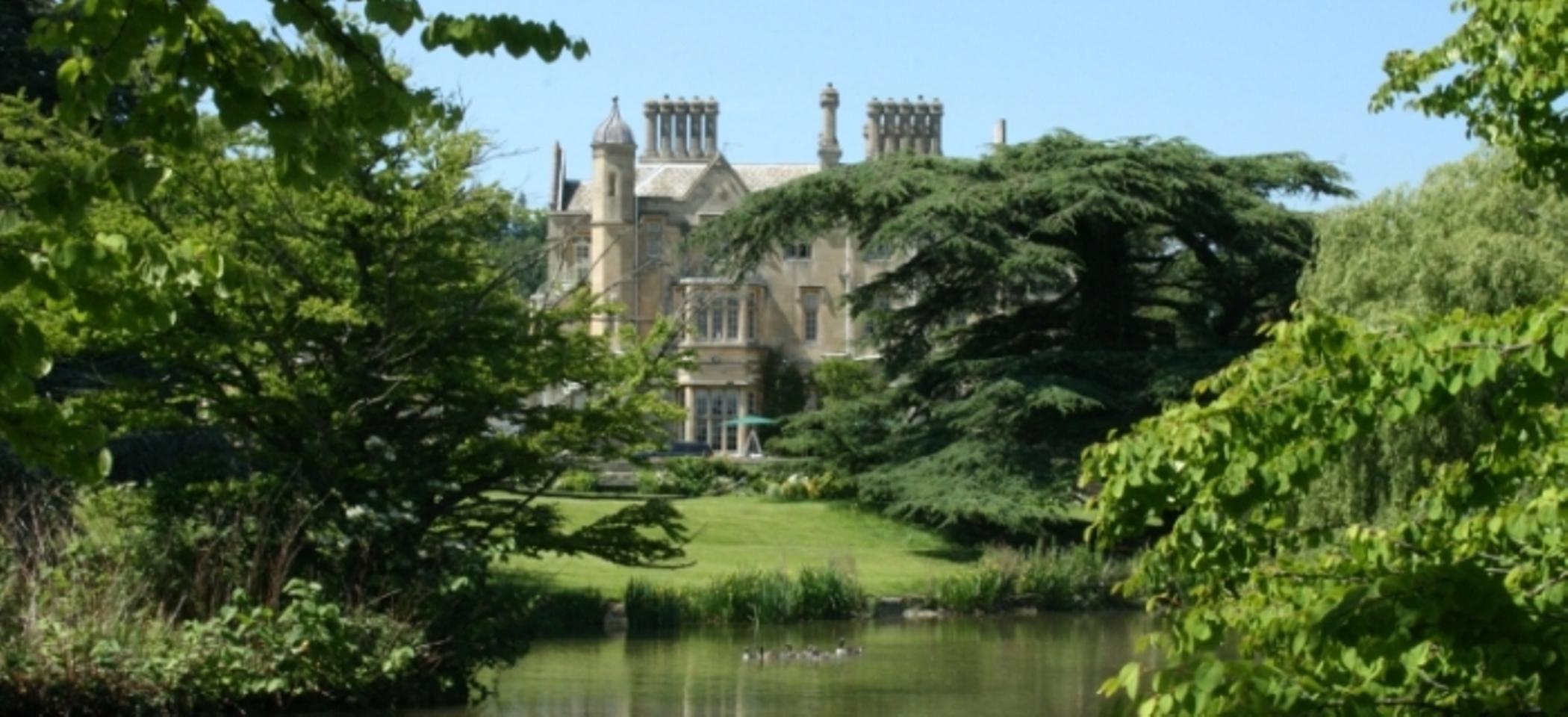 Dumbleton Hall Hotel
