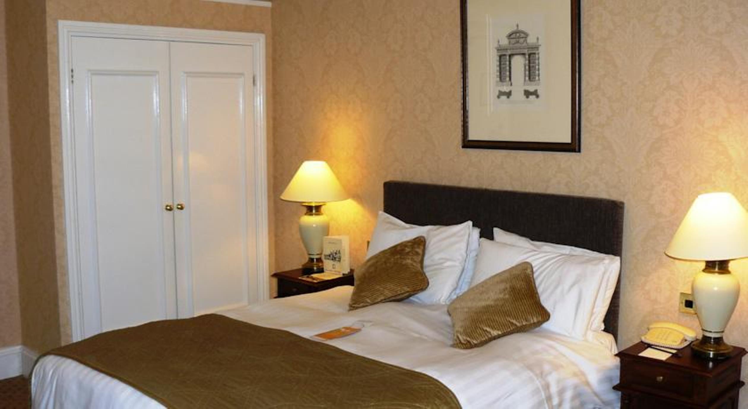 Dumbleton Hall Hotel