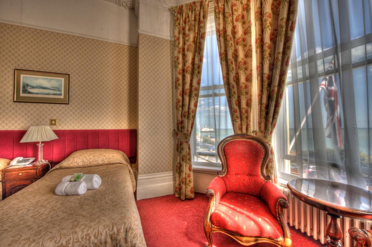 Albany Lions Hotel