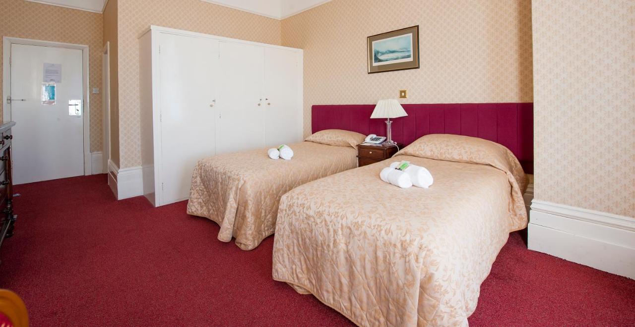 Albany Lions Hotel