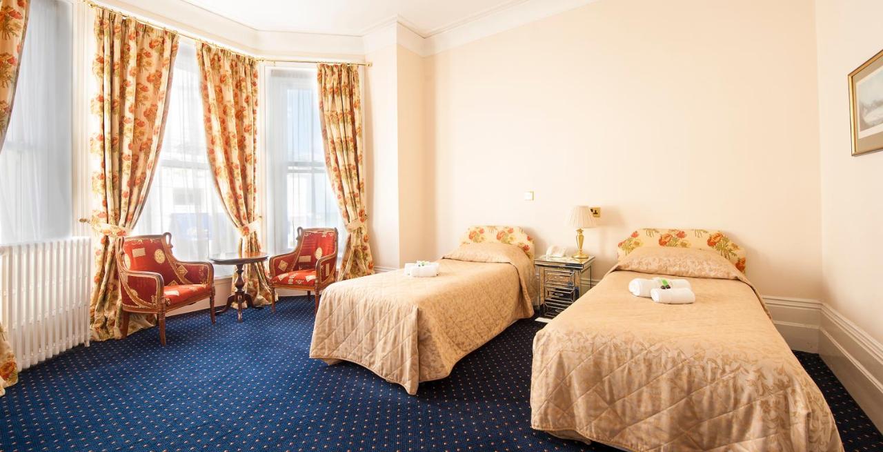 Albany Lions Hotel