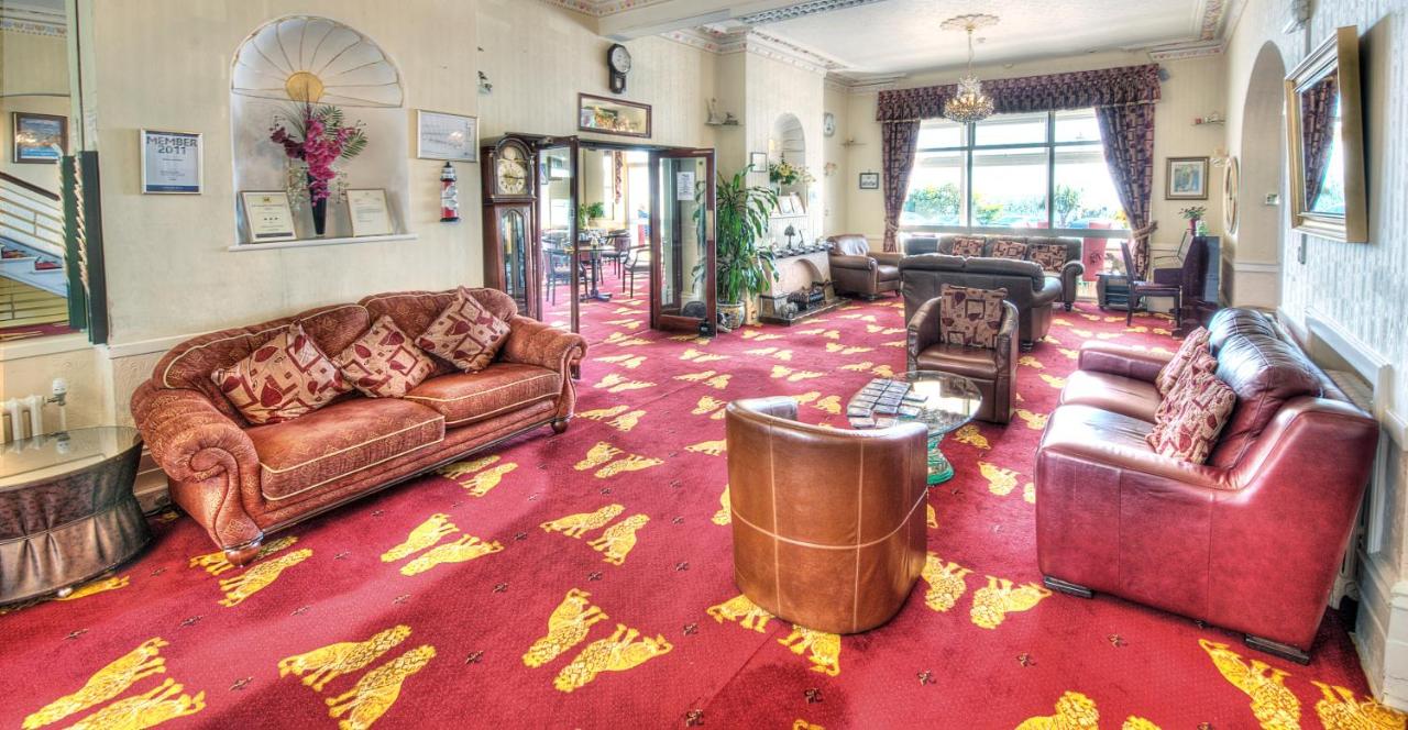 Albany Lions Hotel
