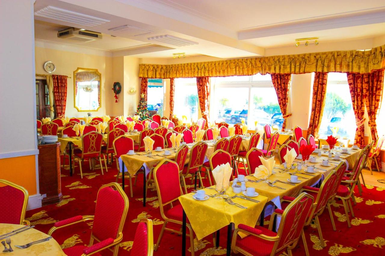 Albany Lions Hotel