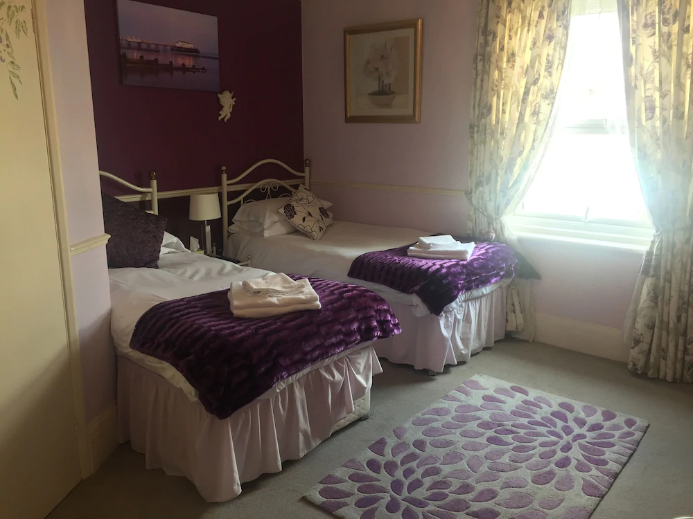 Coast Guest House Accommodation Eastbourne