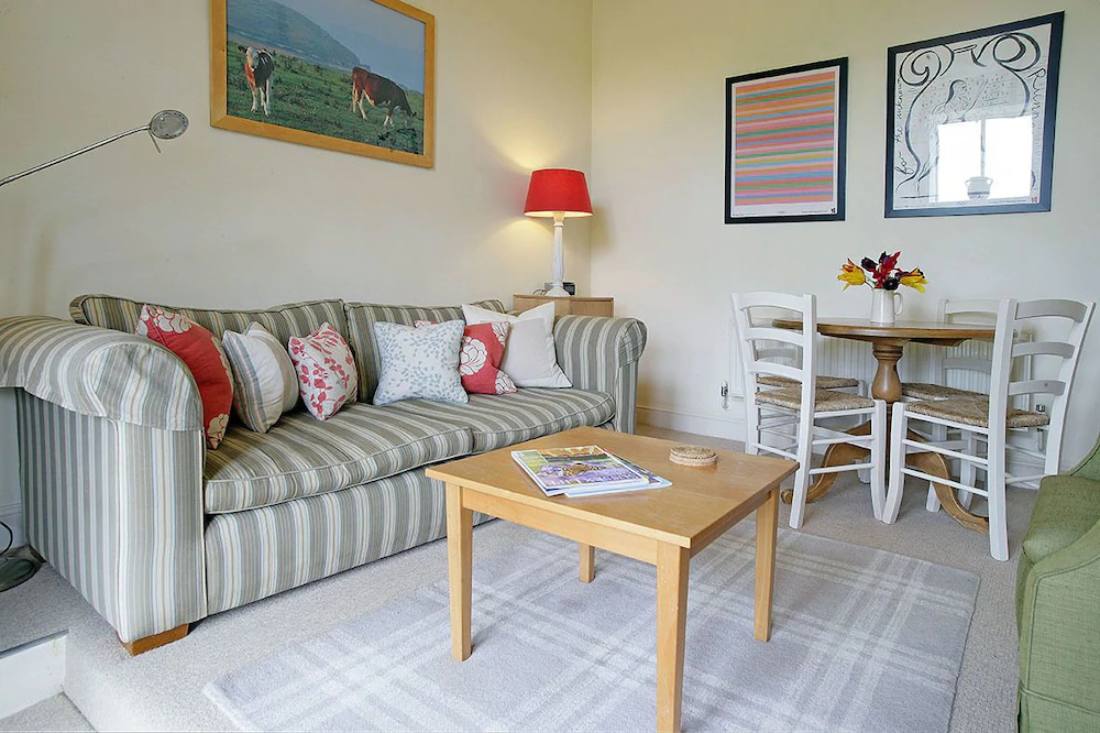 Giddy Cottage