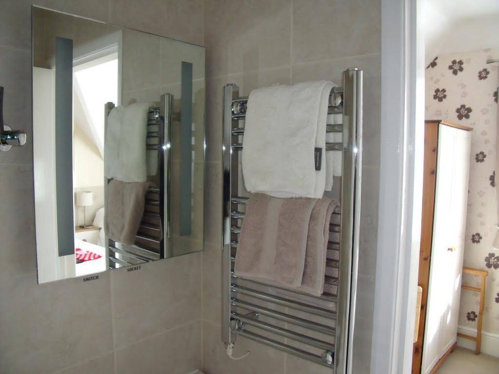 Southcroft Hotel - Guest House