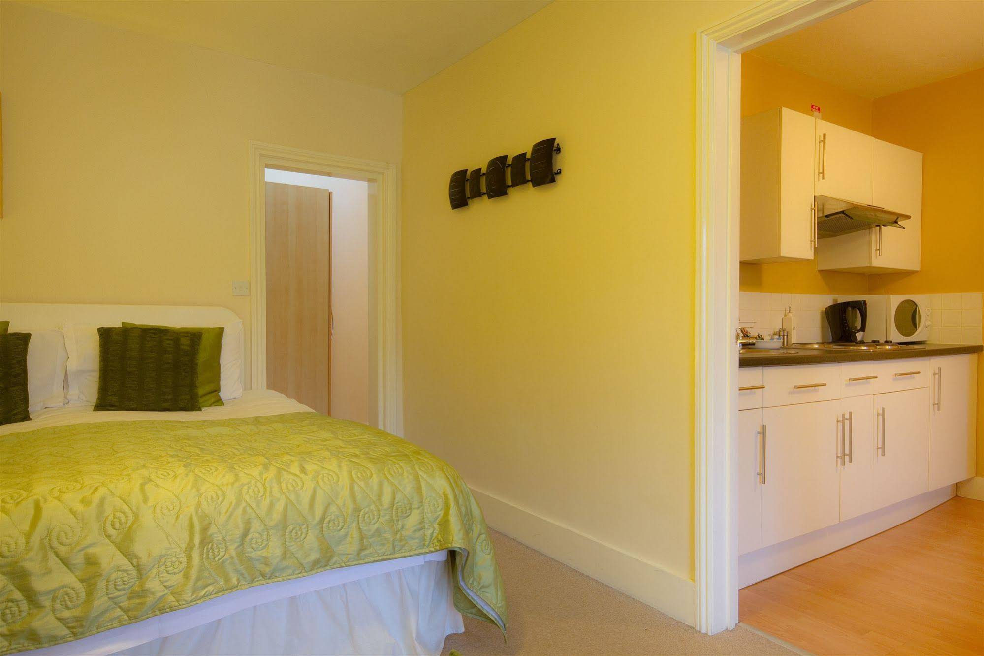 The Guesthouse East