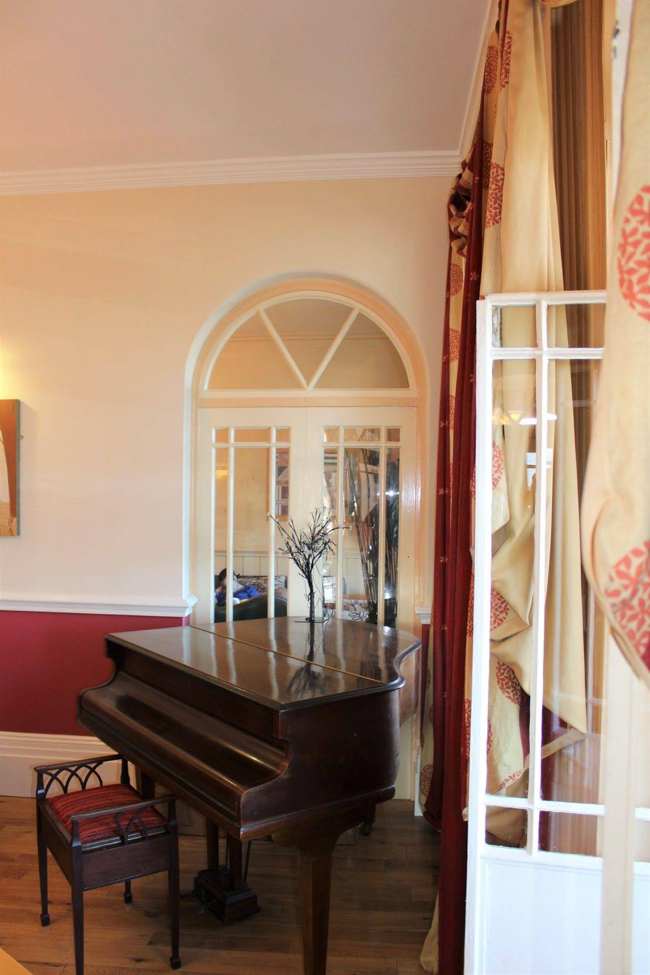 The Pier Hotel