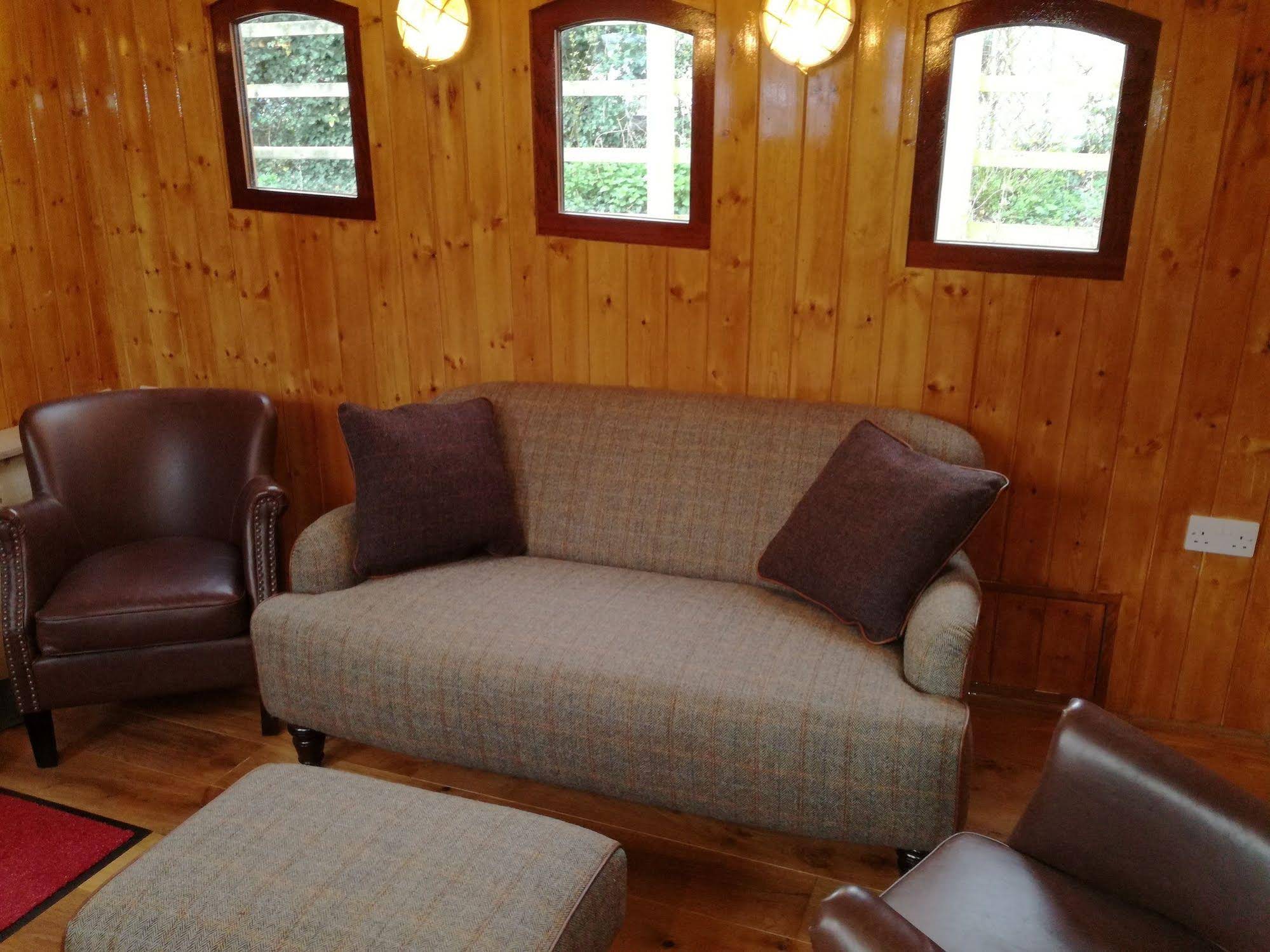 Hotel Barge Waternimf