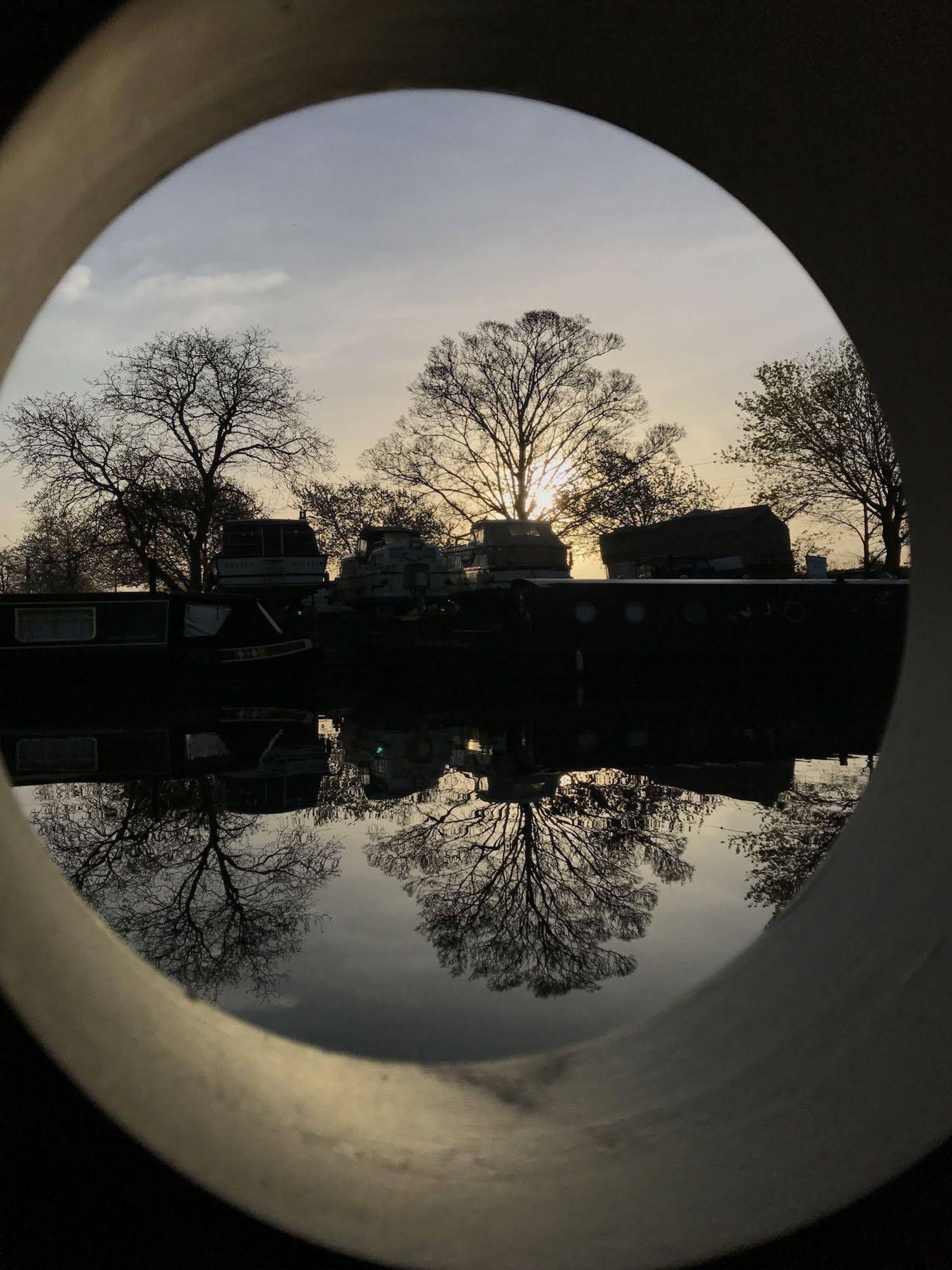 Hotel Barge Waternimf