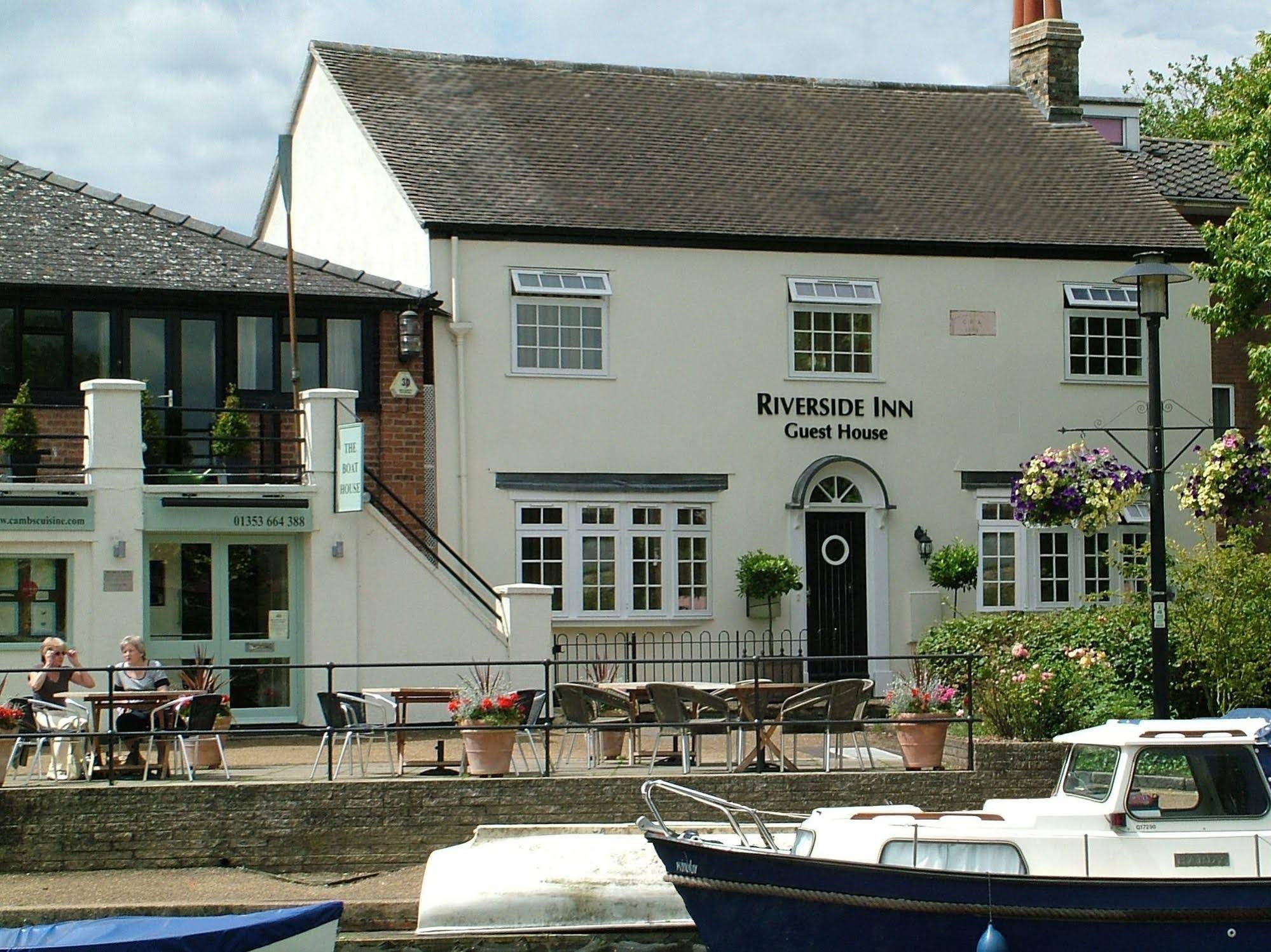 Riverside Inn Guest House