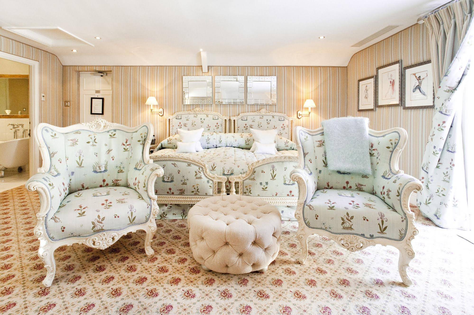 Summer Lodge Country House Hotel