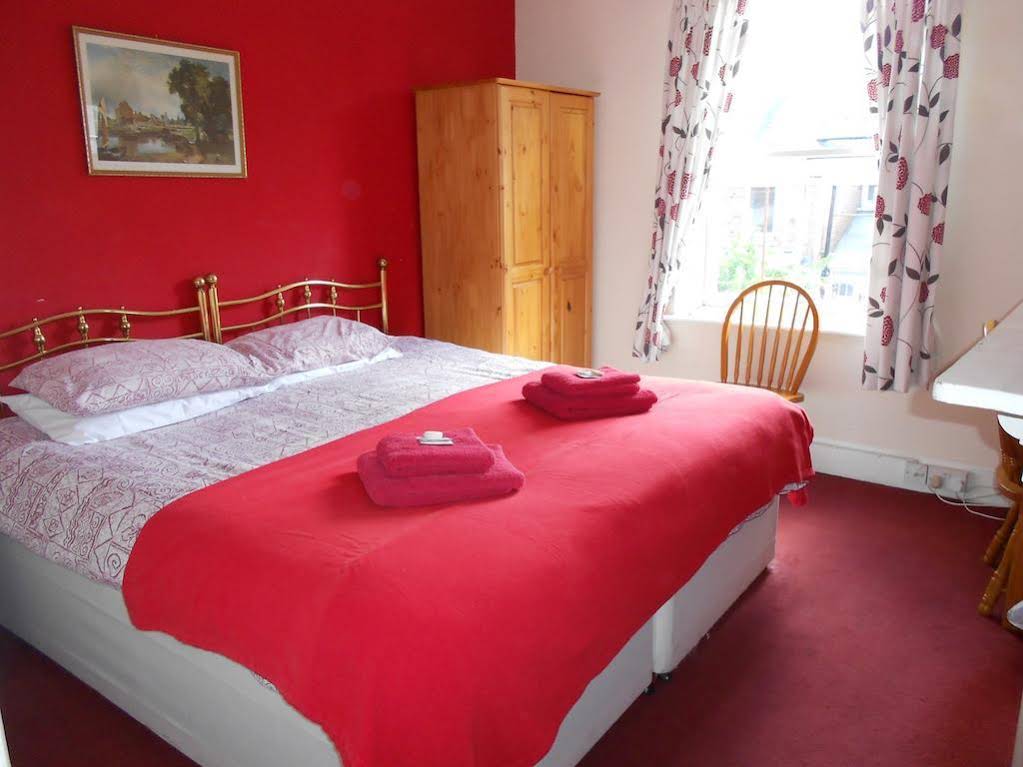 Cedar Lodge Hotel