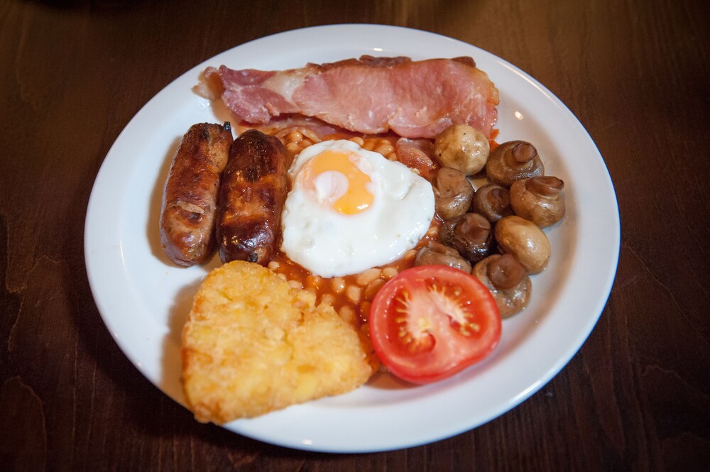 White Hart Hotel by Marstons Inns