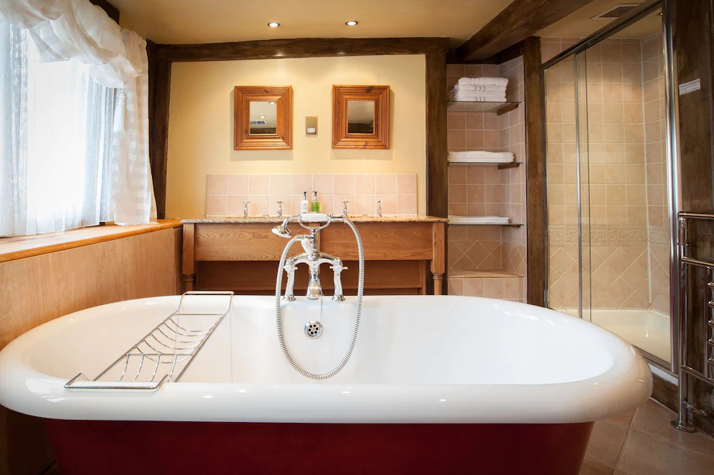 White Hart Hotel by Marstons Inns