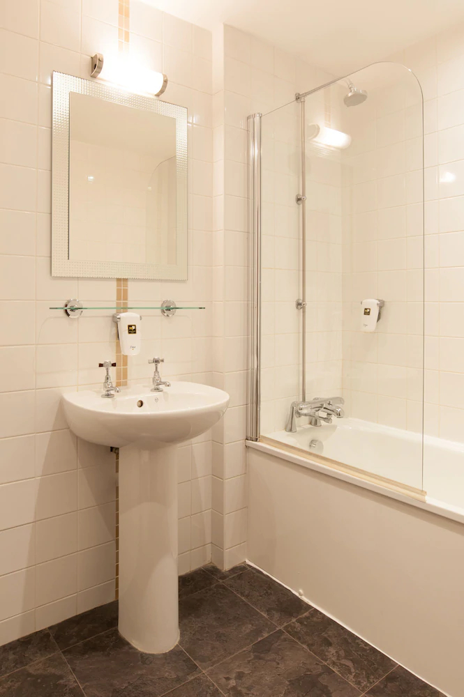 White Hart Hotel by Marstons Inns