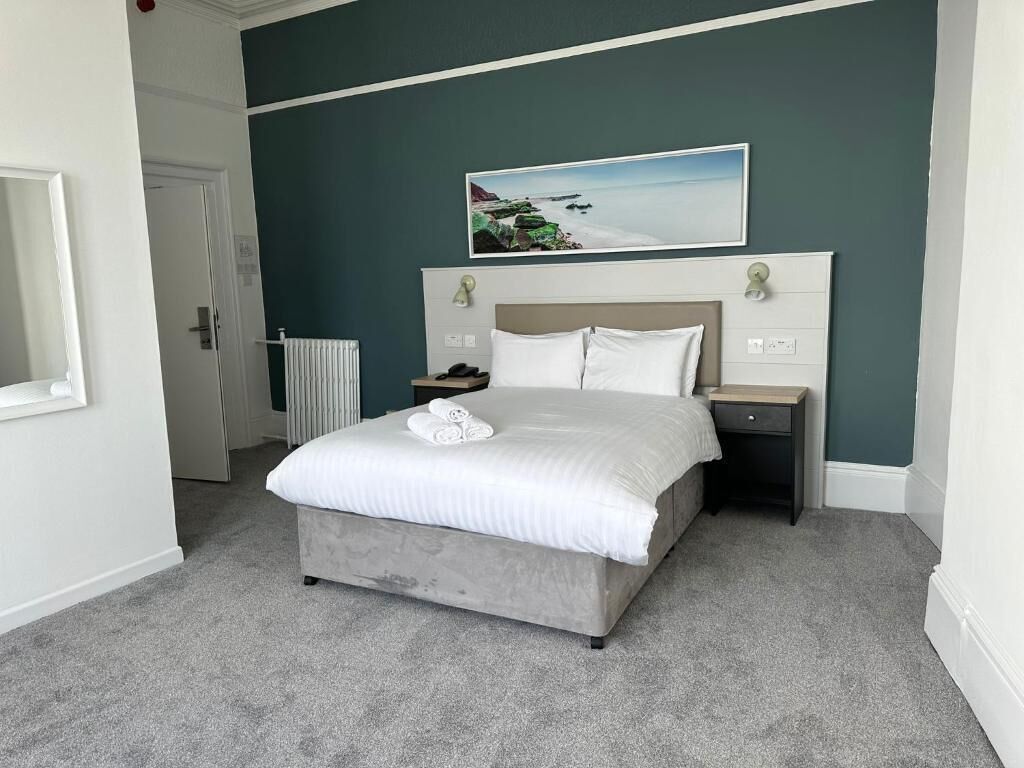 Exmouth Beach Hotel