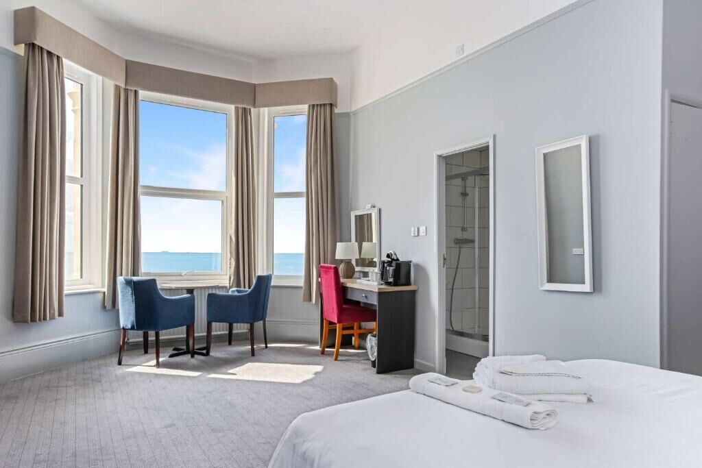 Exmouth Beach Hotel