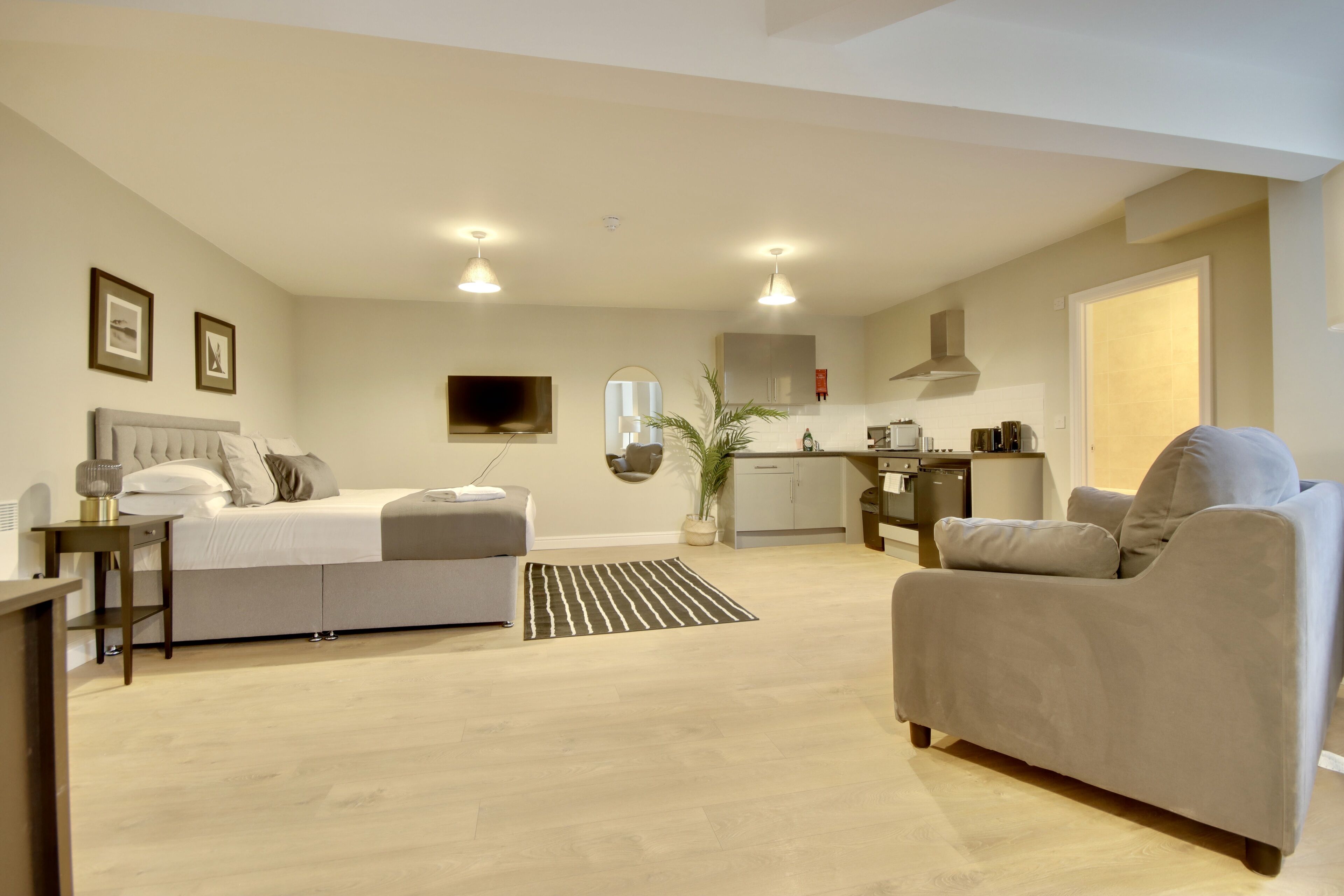 Orange Grove Hotel Gardens