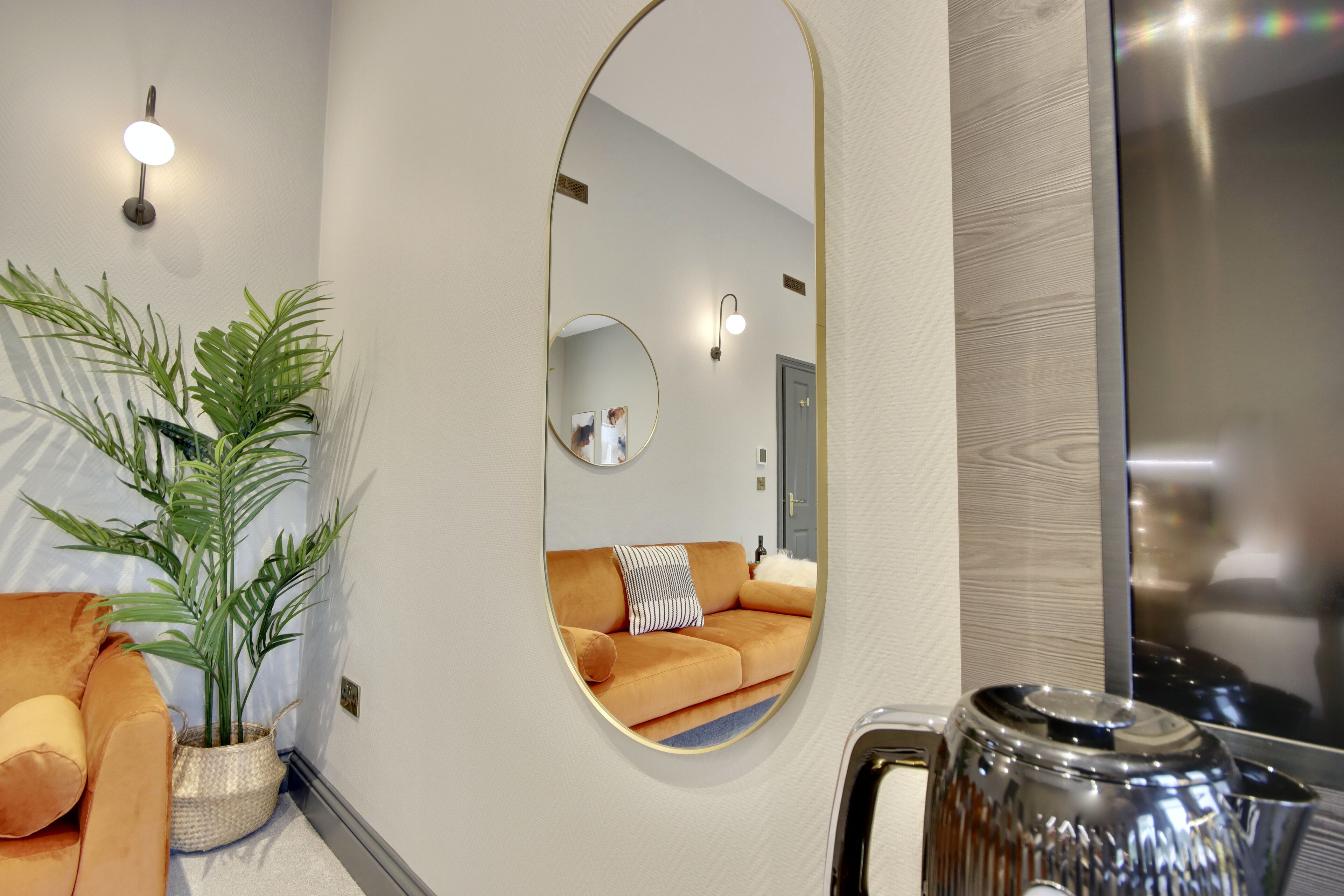 Orange Grove Hotel Gardens