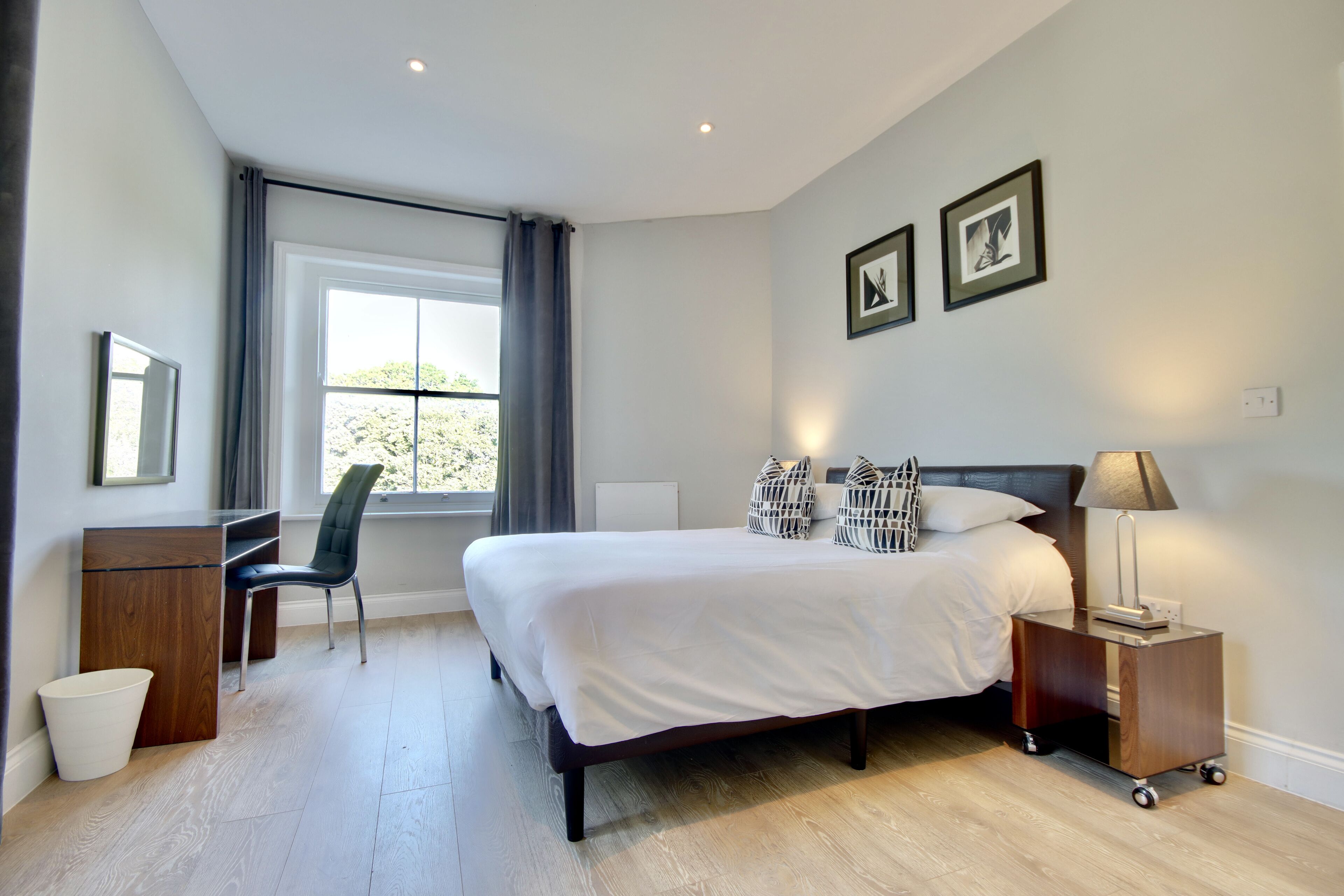 Orange Grove Hotel Gardens