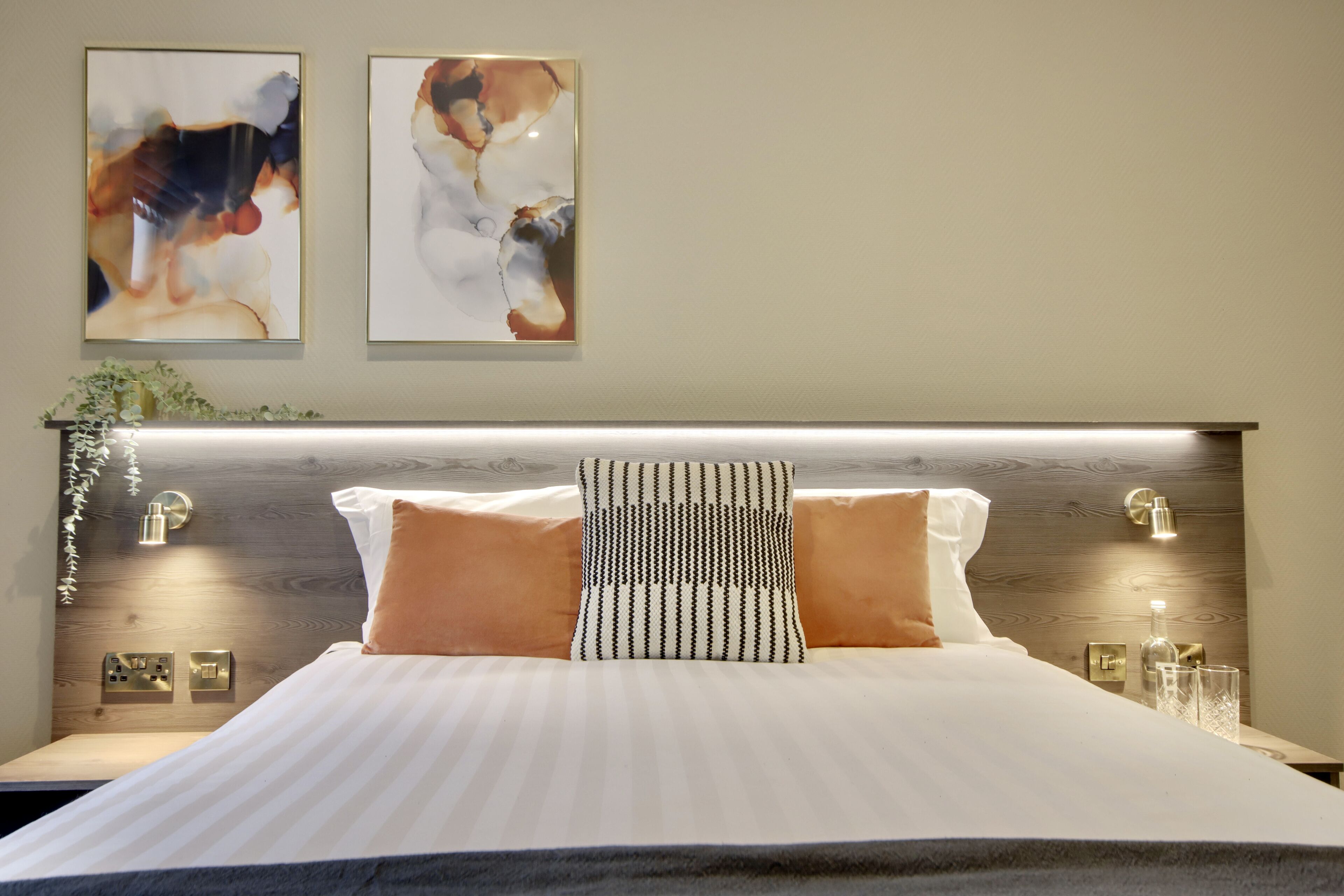 Orange Grove Hotel Gardens