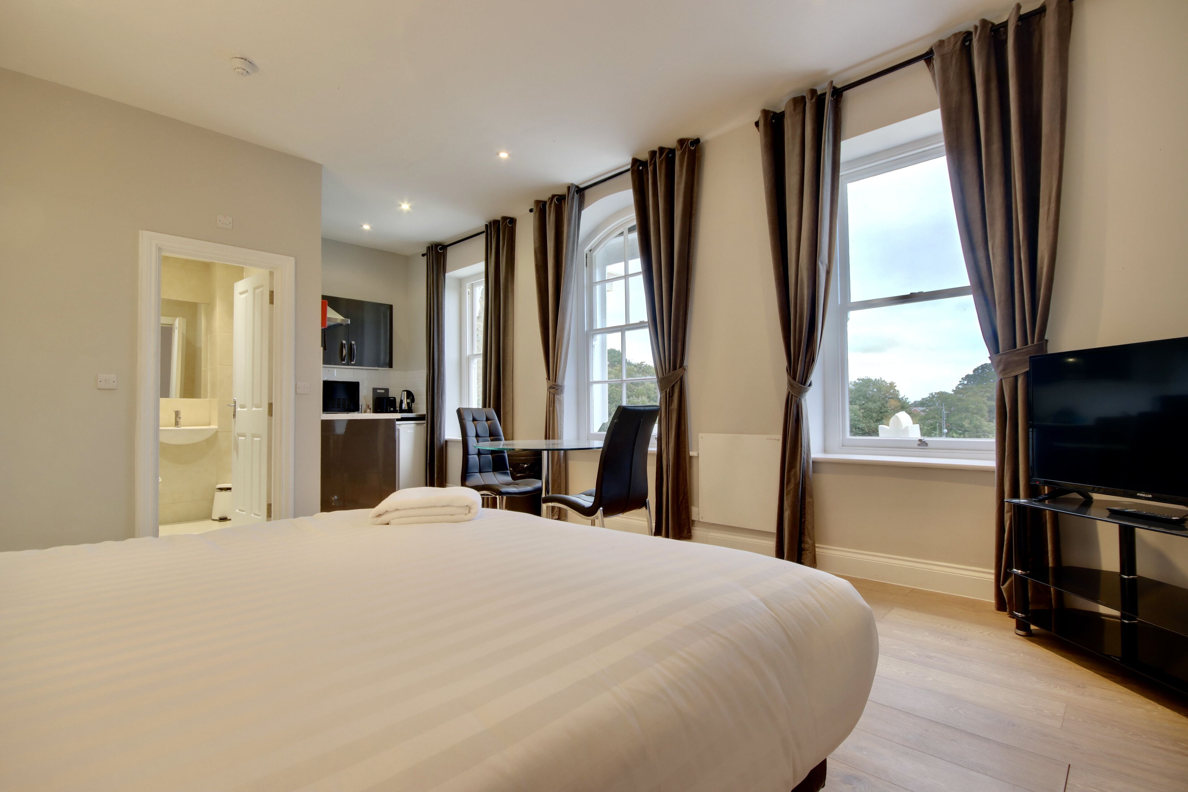 Orange Grove Hotel Gardens