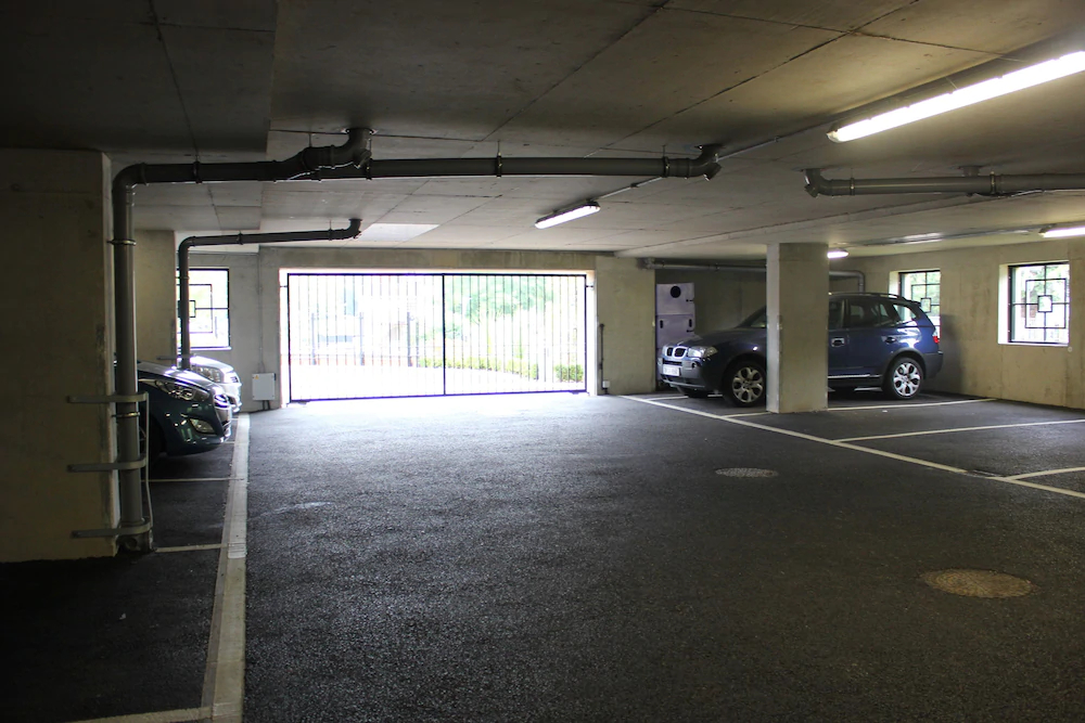 Equinox Place - Serviced Apartments
