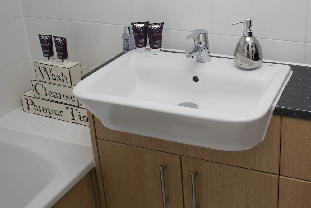 Equinox Place - Serviced Apartments