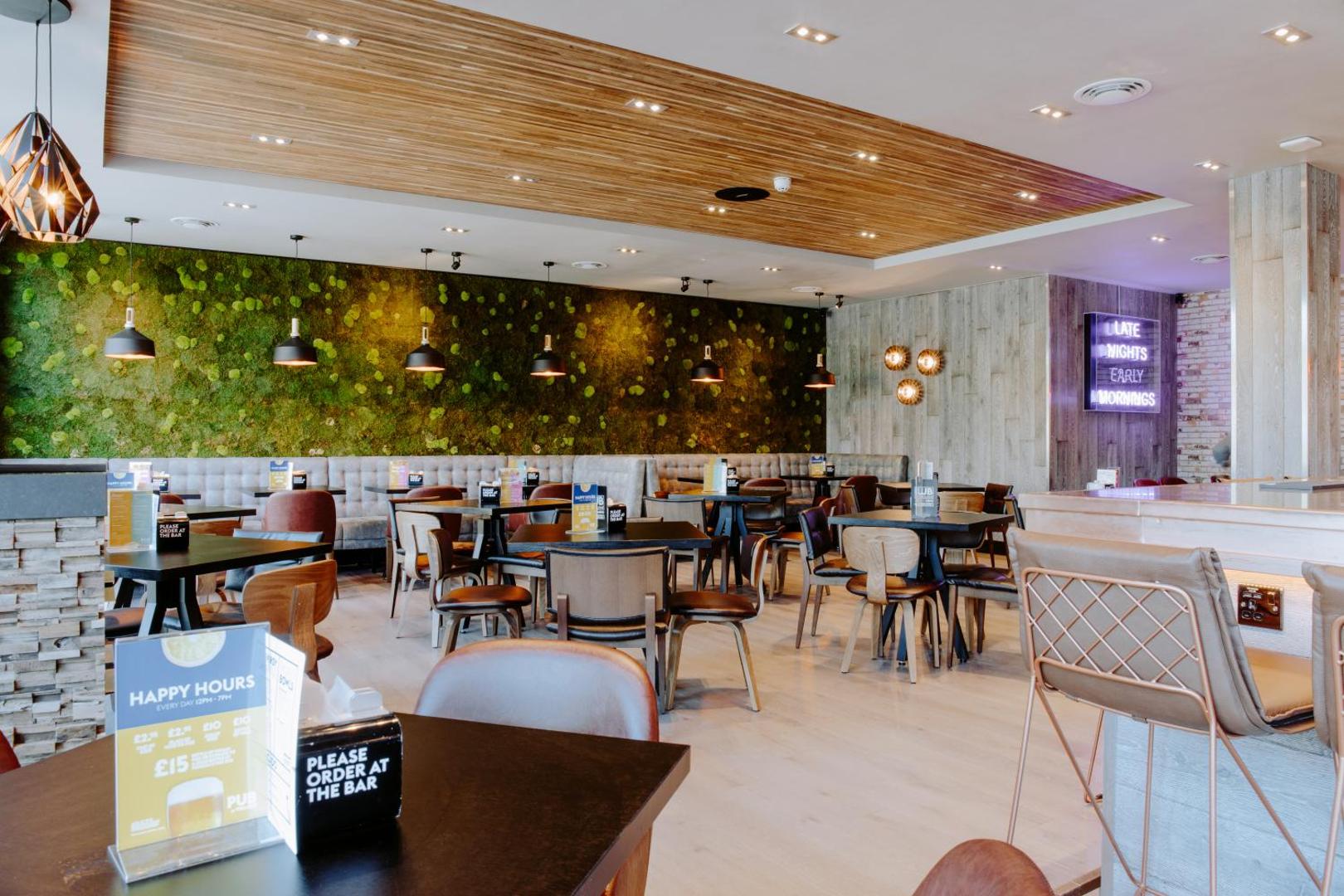 Village Hotel Farnborough