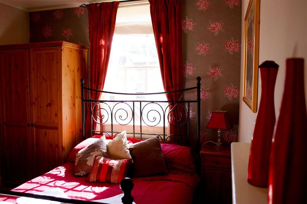 1 Park Row B&B