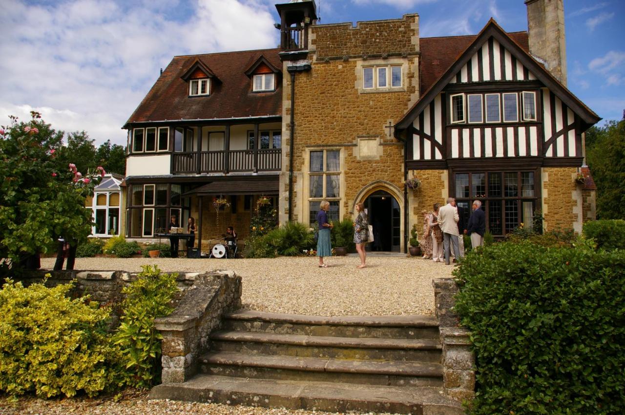 Farnham House