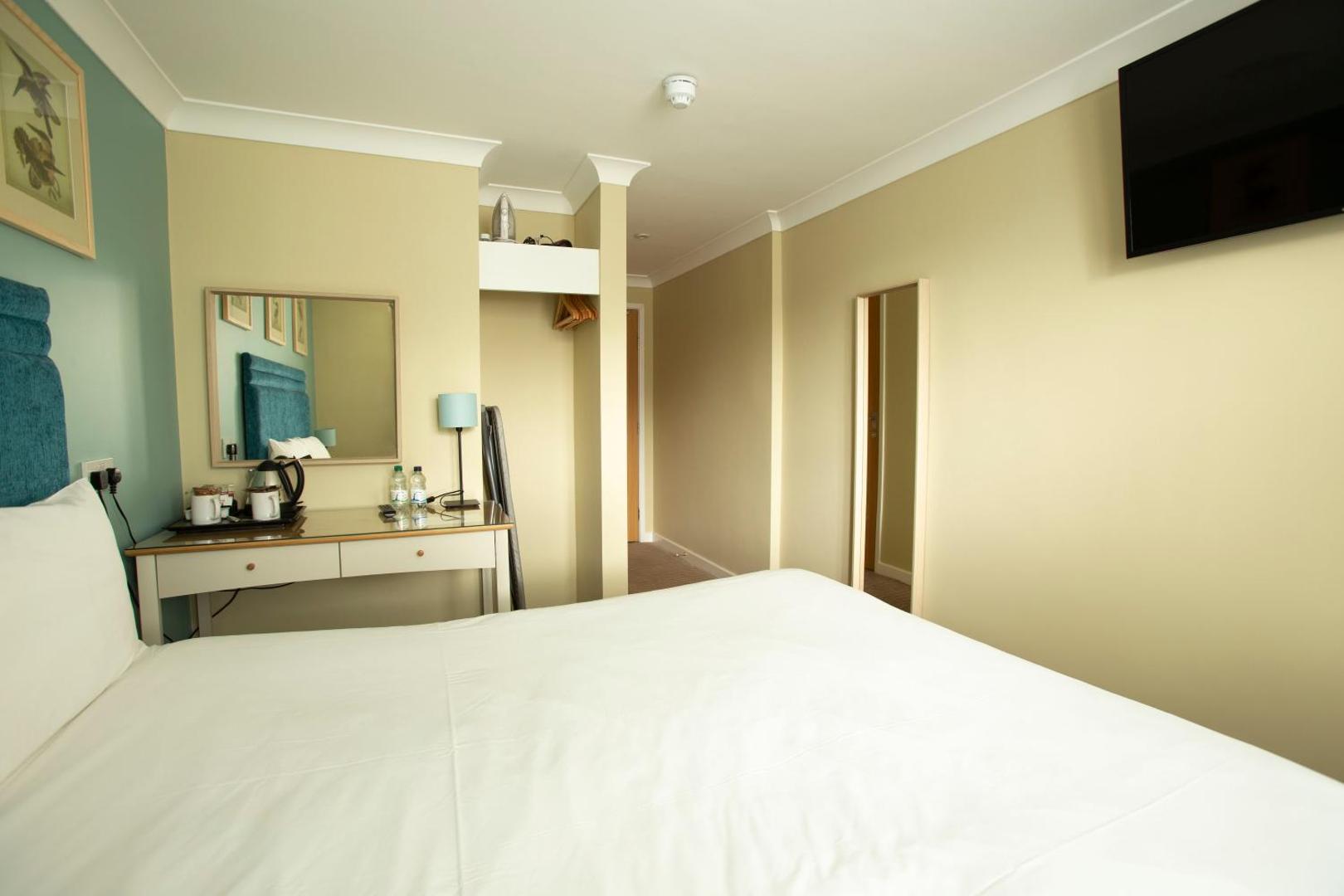 The Bridge House Hotel