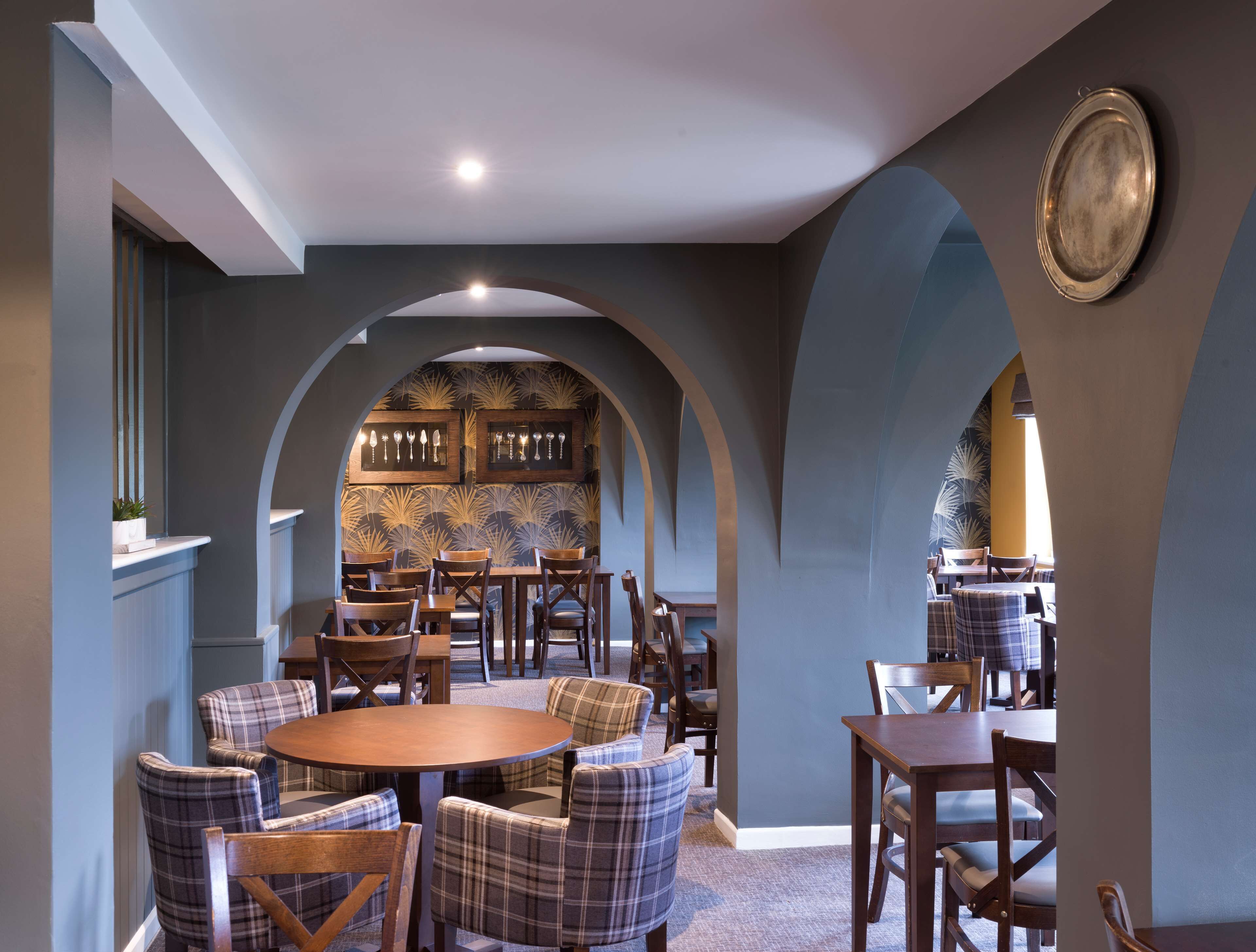 The Bridge House Hotel