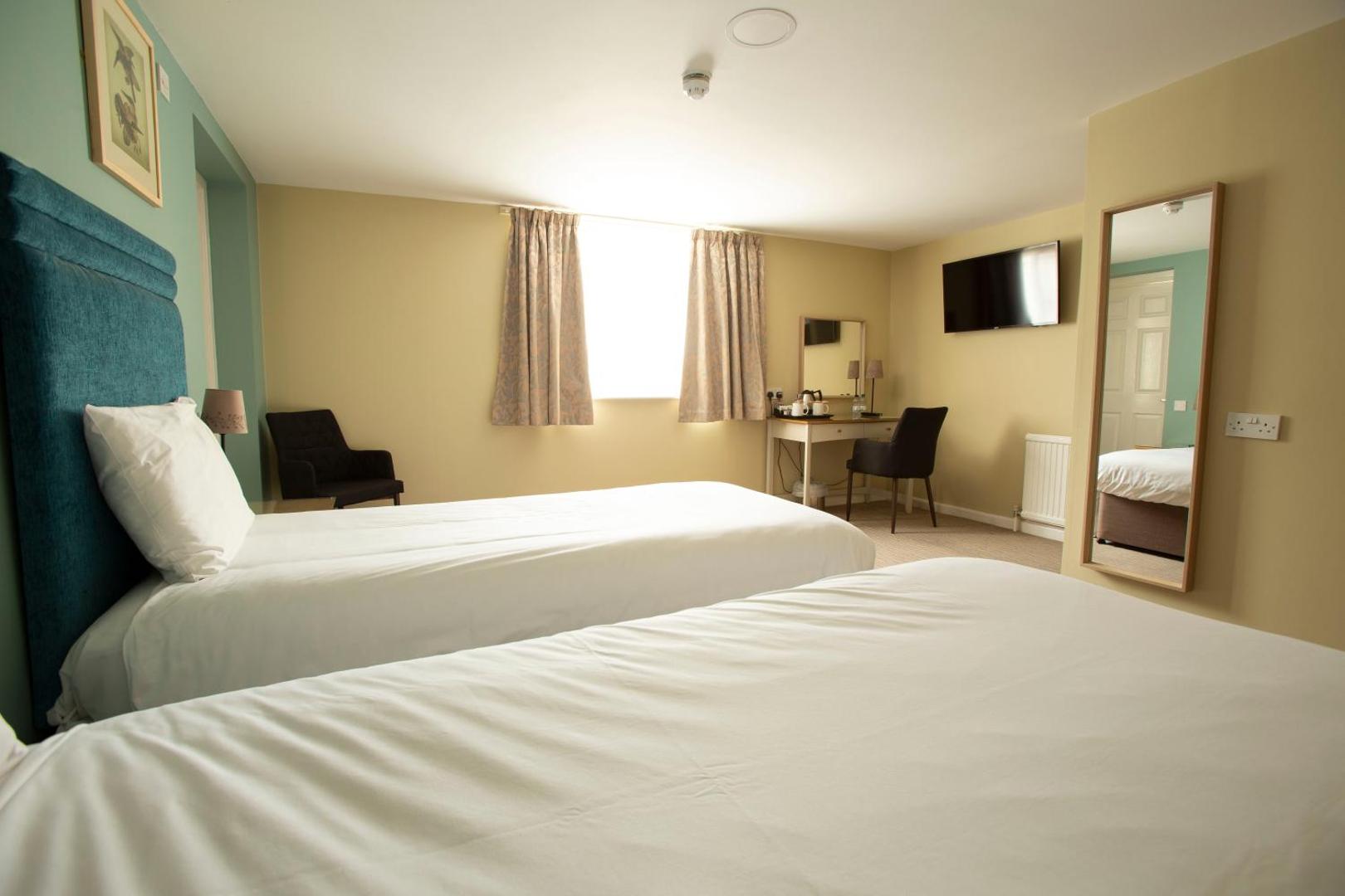 The Bridge House Hotel