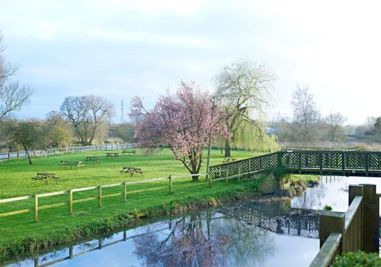 The Bridge House Hotel