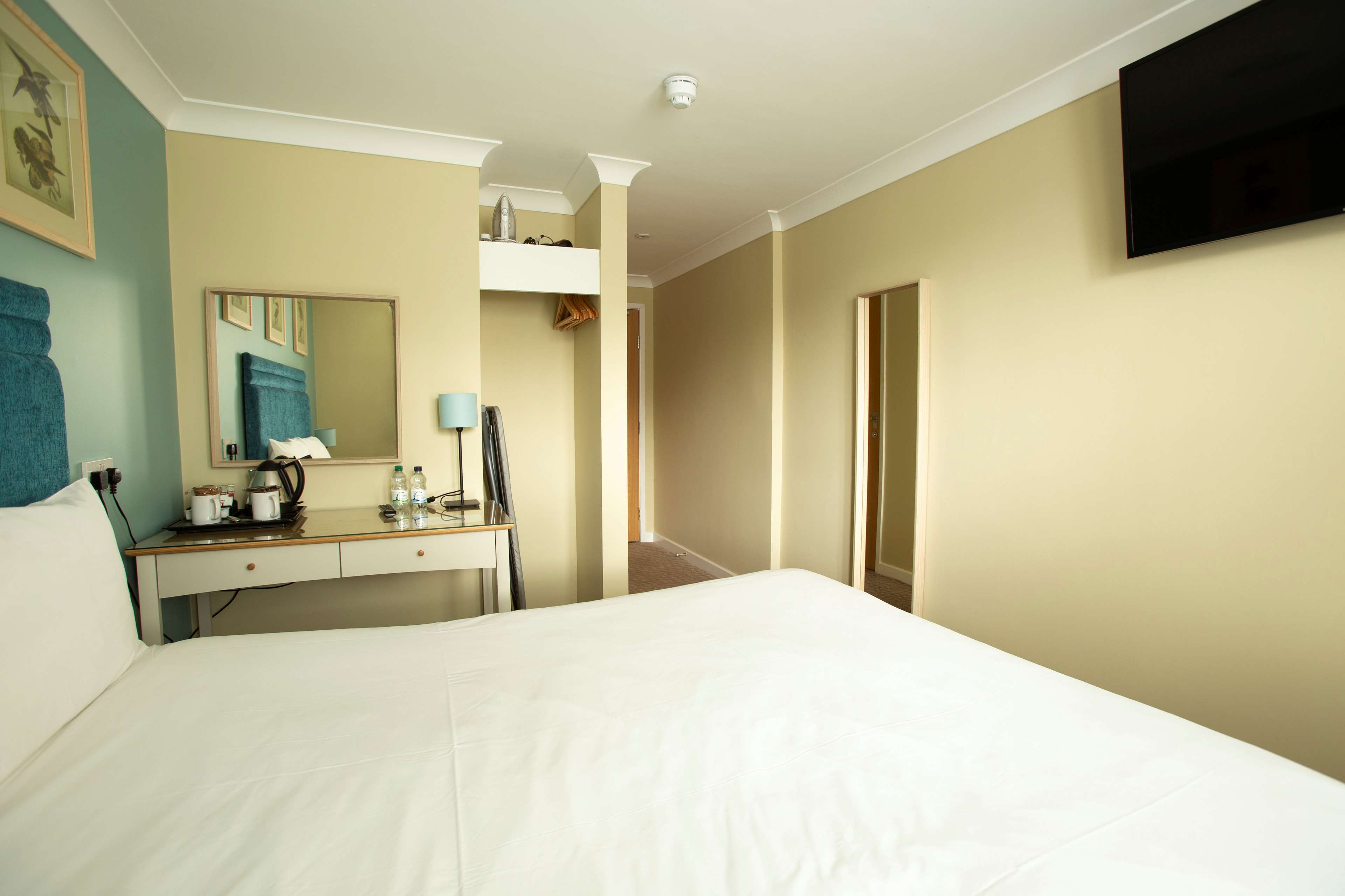 The Bridge House Hotel